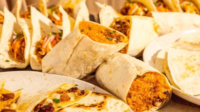 Muchachos: Burritos & Bowls - Imus