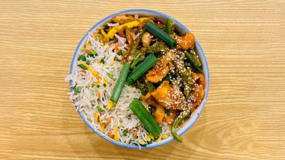Summi's Dumplings & Cuisine