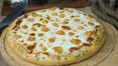 1000 Axe Pizza