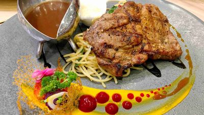 Boulevard Cafe