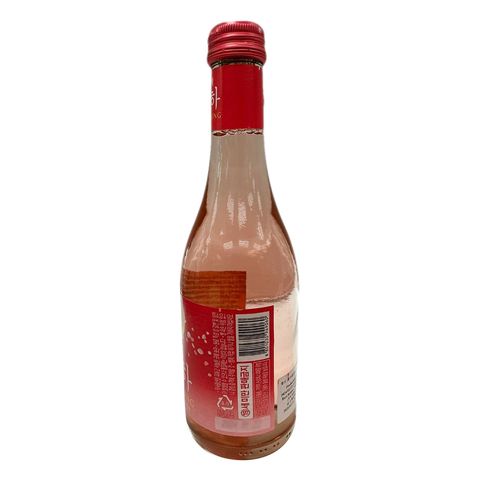Lotte Starlight Rose Chungha Sparkling  Rice Wine Alc. 7% 295ml