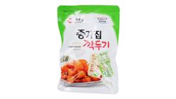 Jongga Cubed Radish Kimchi Pouch Halal Kaktugi Kimchi 종가집 깍두기 500g