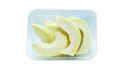 Sliced Seedless Guava Large Pack 切片番石榴 (1 Box) 500g