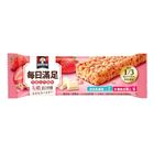 桂格 每日滿足草莓白巧穀物棒 23g #4710043050721
