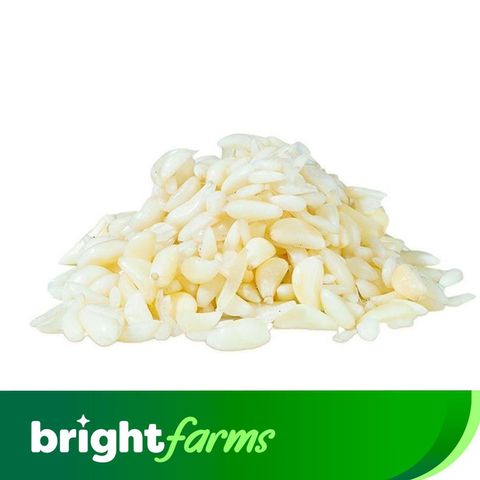 (Consume by Today)brightfarms Peeled Garlic Chila Hua Lehsun (Pakistan) 250g
