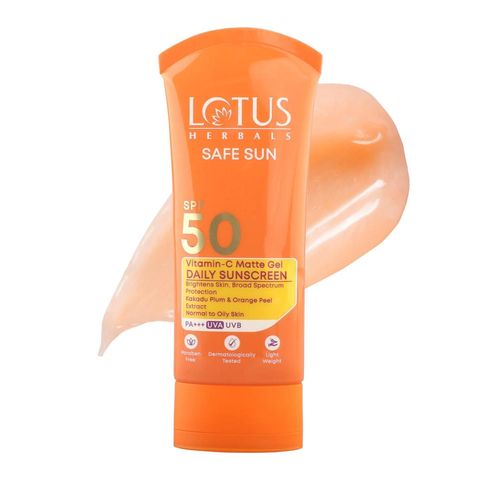 Lotus Herbals Safe Sun Vitamin C Matte gel Daily Sunscreen SPF50 1 Packet