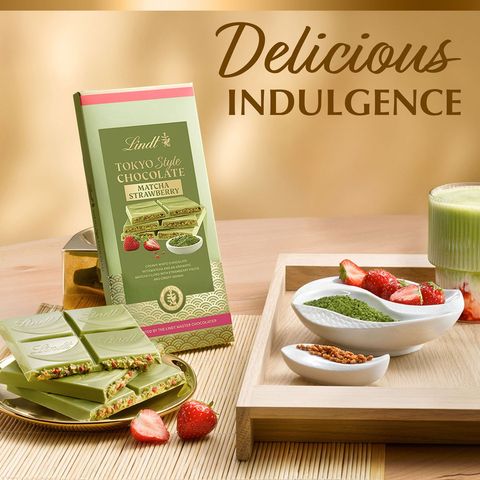 Lindt Tokyo Style Strawberry Matcha Chocolate Bar 145g